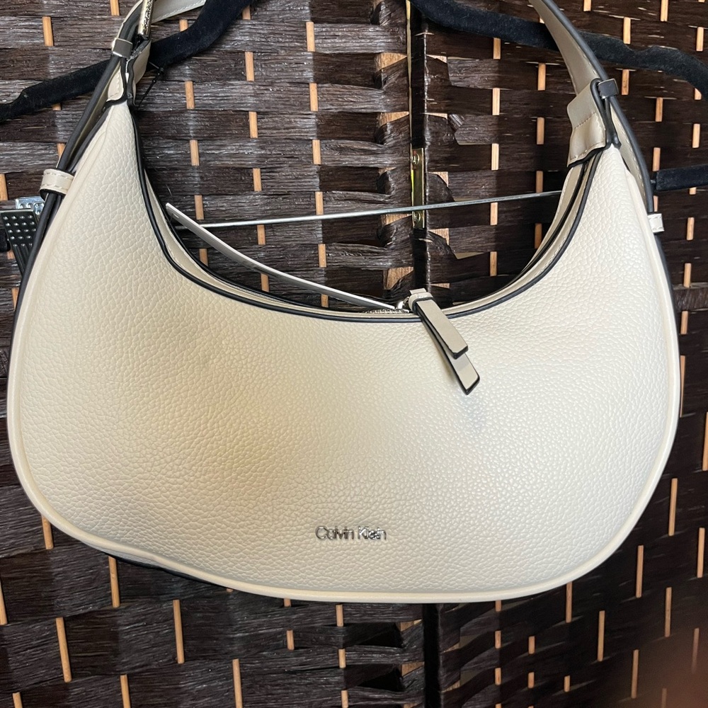 Calvin Klein Off-White Shoulder Bag